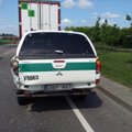 Vilniaus r. pareigūnas tarnybiniu automobiliu nulėkė nuo kelio