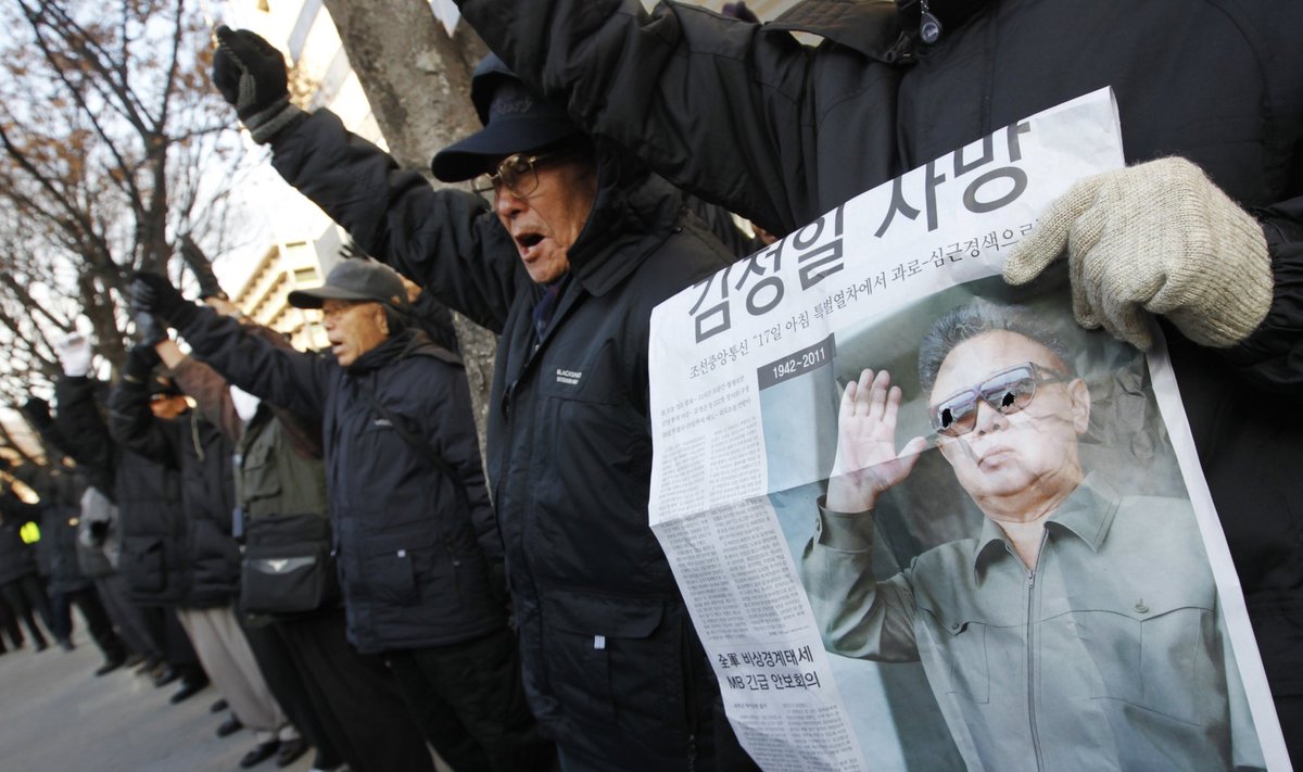 Mirė Šiaurės Korėjos lyderis Kim Jong-ilas (Kim Čen Iras)