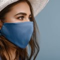 Kaip prižiūrėti veido odą nešiojant kaukes ir kodėl šilkinės – ne pats geriausias sprendimas