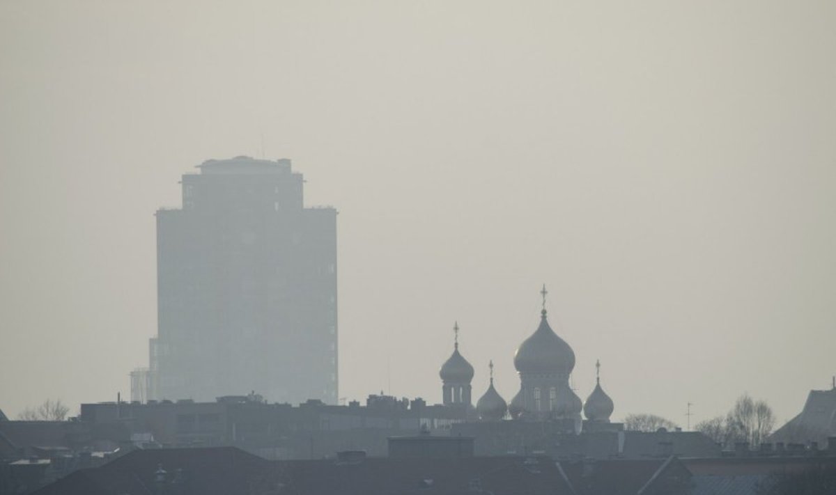 Smogas nesuteikia galimybės neiti į darbą