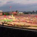 Šiaurės Korėjoje Partijos kongreso uždarymo proga surengtas iškilmingas paradas