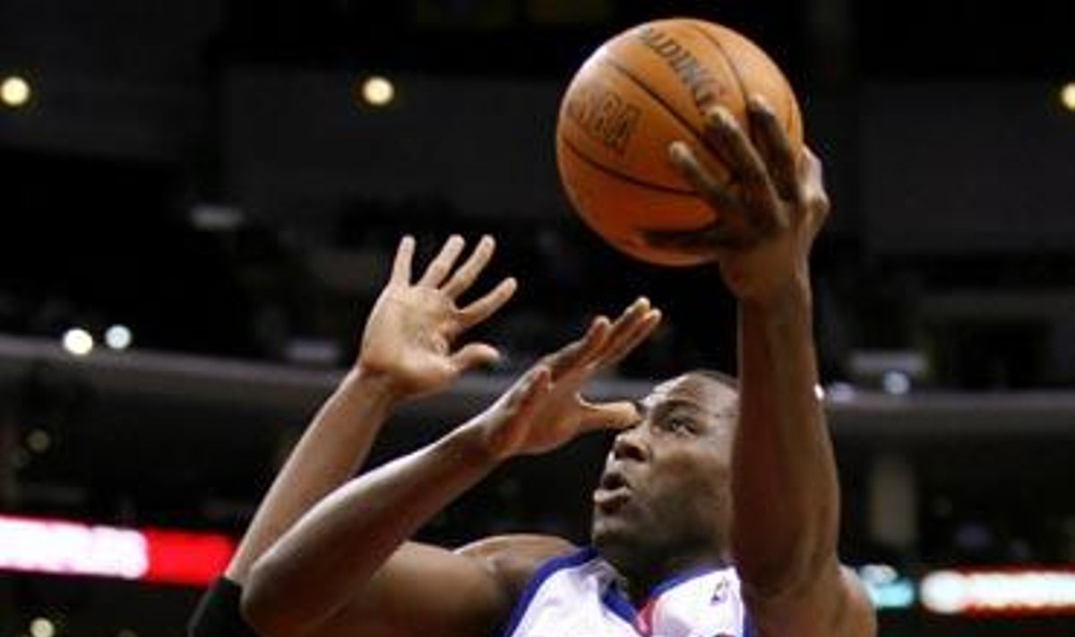 Elton Brand ("Clippers")