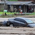 Brazilijoje - dramatiškos nukentėjusiųjų po nuošliaužų ir potvynių gelbėjimo operacijos
