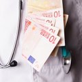 7 kyšius iš pacientų priėmusiai Radviliškio medikei skirta 10,5 tūkst. eurų bauda