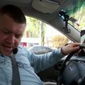 Ukrainiečių taksistui už kelionę klientai atsiskaito dainomis