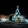 Grigiškių gyventojai pasitiko kalėdinę eglutę su griausmu: tokios šventės čia dar nebuvo