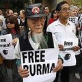 Mianmaras (Birma) panaikino žiniasklaidos cenzūrą