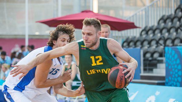Artėja prie medalių: Lietuvos vyrų krepšinio trijulė – Europos žaidynių ketvirtfinalyje