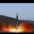 Šiaurės Korėjos išbandyta raketa galėtų smogti JAV karinėms bazėms