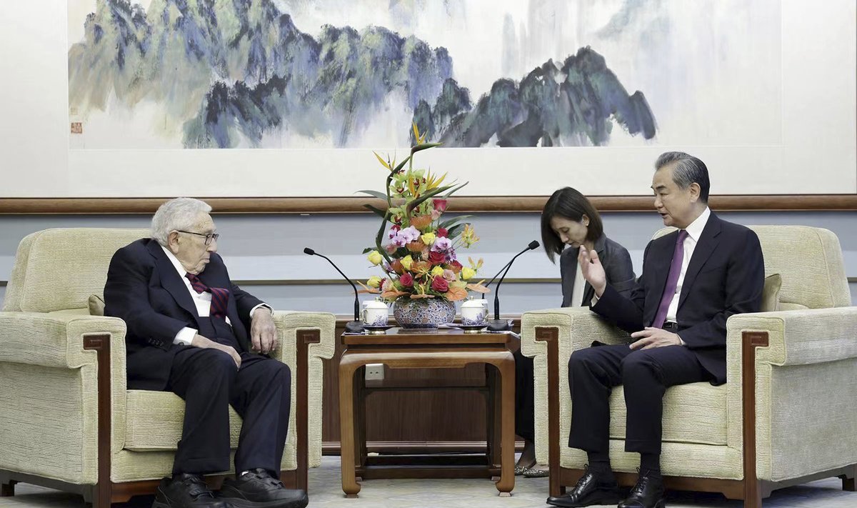 Henry Kissingerio ir Wang Yi susitikimas