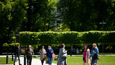 Apklausa parodė lietuvių taupymo ypatumus: populiariausi keturi būdai