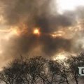 Vilniaus dangų nudažė juodi gaisro dūmai (II)