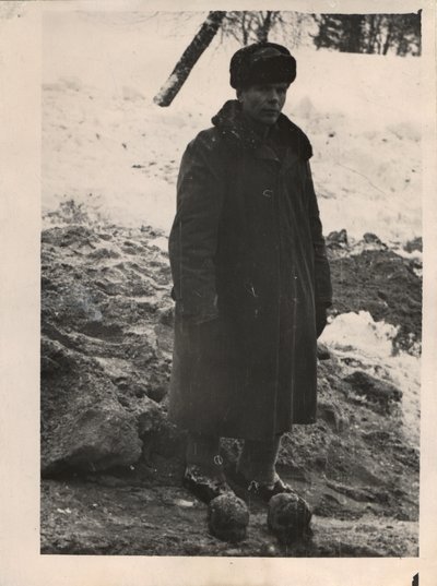 Kaltinamasis Adomas Lunius žudynių vietoje Linkmenyse, 1960 m.