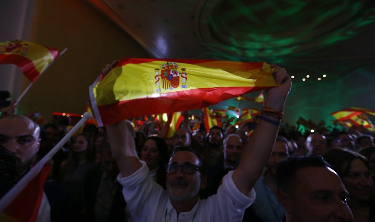 Ispanijoje pirmąkart po Franco kraštutiniai dešinieji laimėjo vietų regiono parlamente