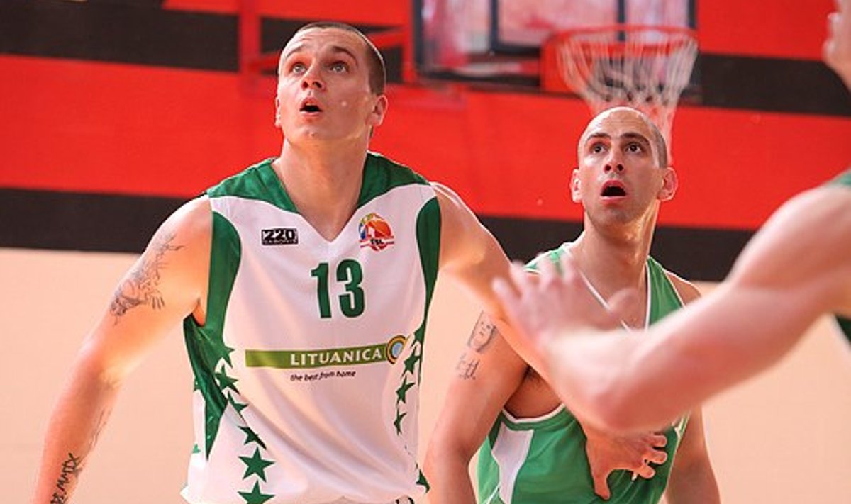 Airijos lietuvių krepšininkai kovojo dėl Iššūkio taurės (N.Kundroto nuotr.)