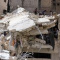 JAV: Rusija bombardavo amerikiečių remiamus sukilėlius Sirijoje