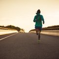 Bėgikė per 150 dienų nubėgo daugiau nei 6 tūkst. kilometrų: bėgo nepaisydama nei alinančio karščio, nei kūną žalojančių vabzdžių