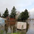 Vandens lygis Minijoje vis dar kyla: Klaipėdos rajono meras tikina – pavojaus žmonių gyvybėms nėra