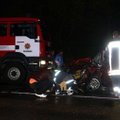 Tragiška avarija Raseinių rajone: užsienietis bandė aplenkti autovežį