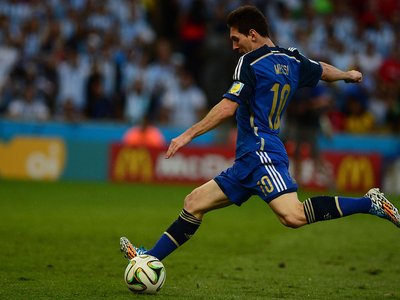 Lionel Messi, remimas Adidas kompanijos 