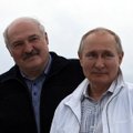Svarbią dieną pasigedo „draugų“ kompanijos: prabilo apie tai, kodėl šalia Putino nestovėjo net Lukašenka