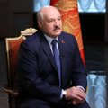 Lukašenka BBC – apie per sieną varomus migrantus: mūsų kariai žino, kad jie nori į Vokietiją