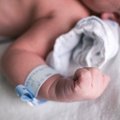 Pirmas atvejis Baltijos šalyse: nuo mažens per kateterį besimaitinanti moteris Santaros klinikose pagimdė sveiką kūdikį