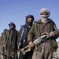 Kabulas stengiasi išvaduoti talibų pagrobtą nukritusio Pakistano sraigtasparnio įgulą