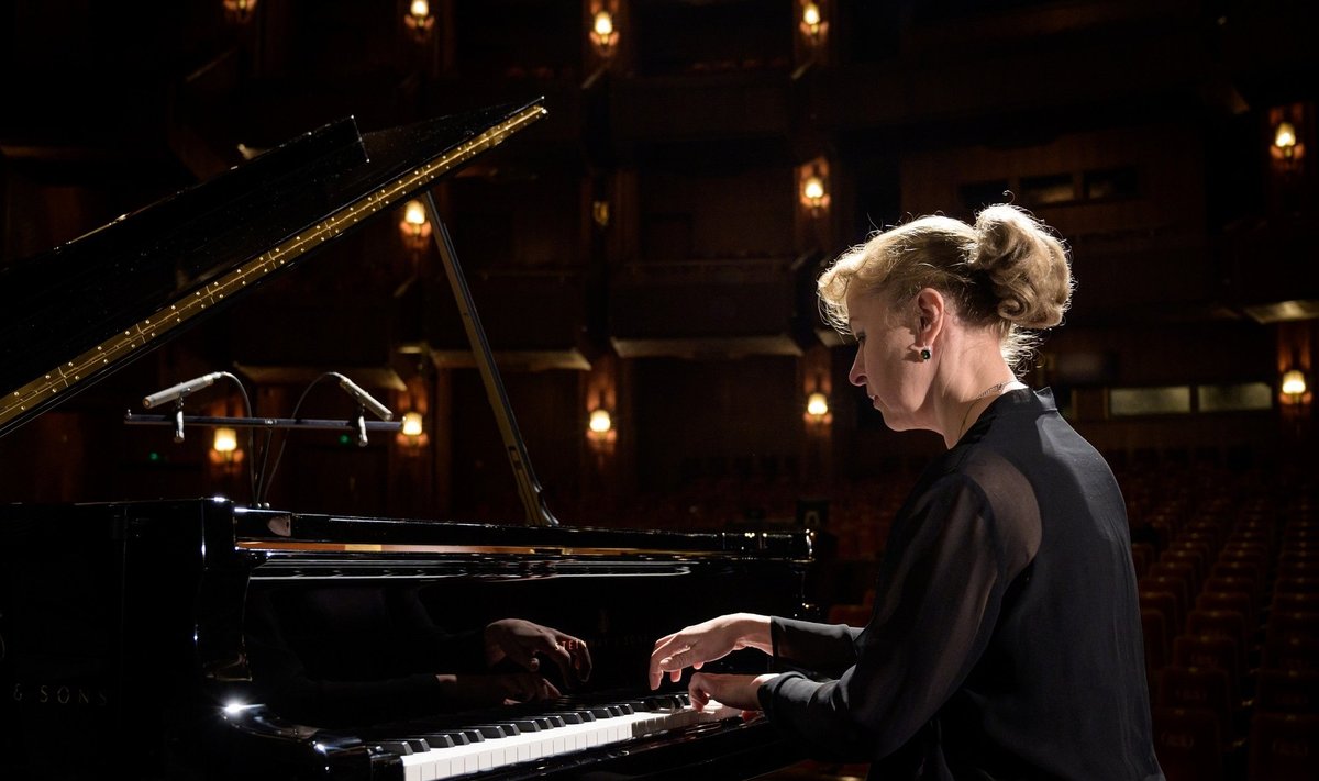 Aleksandra Žvirblytė, Steinway fortepijonas