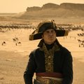 Dar kino teatruose nepasirodžiusiai biografinei dramai „Napoleonas“ jau dabar prognozuojamas ne vienas „Oskaras“