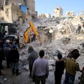Россию обвиняют в намеренных ударах в Сирии по разбирающим завалы спасателям