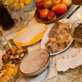 Lietuvių pirkiniai per šventes: ingredientai baltai mišrainei ir tūkstantis tonų mandarinų