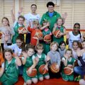 Projekto „Tapk krepšinio žvaigžde“ treniruotėje Ukmergėje – kaip niekada gausus būrys mažųjų krepšininkių