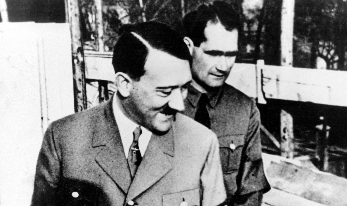 Adolfas Hitleris ir Rudolfas Hessas