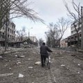 "Уничтожено 98% Мариуполя. Но мы отстроим город": замкомандира "Азов" о ситуации в блокадном городе и преступлениях россиян