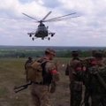 Vaizdo įraše užfiksuota sužeistųjų išgabenimo operacija po pasalos Ukrainos rytuose