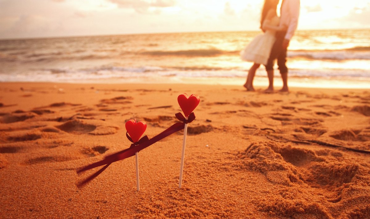 Paplūdimys, meilė, romantika, pora