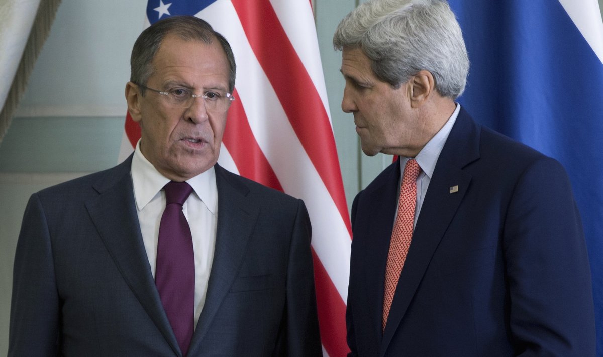 Russian Foreign Minister Sergei Lavrov and US State Secretary John Kerry