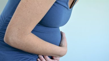 Artėjant gimdymui, vargina sąrėmiai? Šešios priežastys, kas juos sukelia