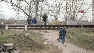 „Lietuvos geležinkeliai“ patikslina informaciją: bendrovė „Uosto vartai“ galimai bandė apeiti sankcijas