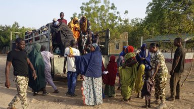 Nigerijos kariai išgelbėjo dešimtis pagrobtų aukų