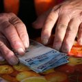 Vidutinis atlyginimas Baltarusijoje nusirito į 2011 metų lygį
