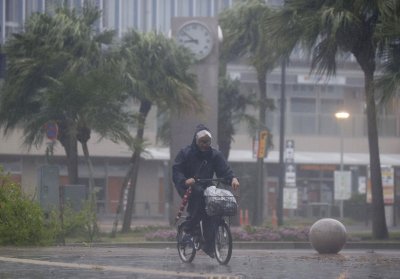 Japonijai smogė pavojingas taifūnas „Nanmadol“
