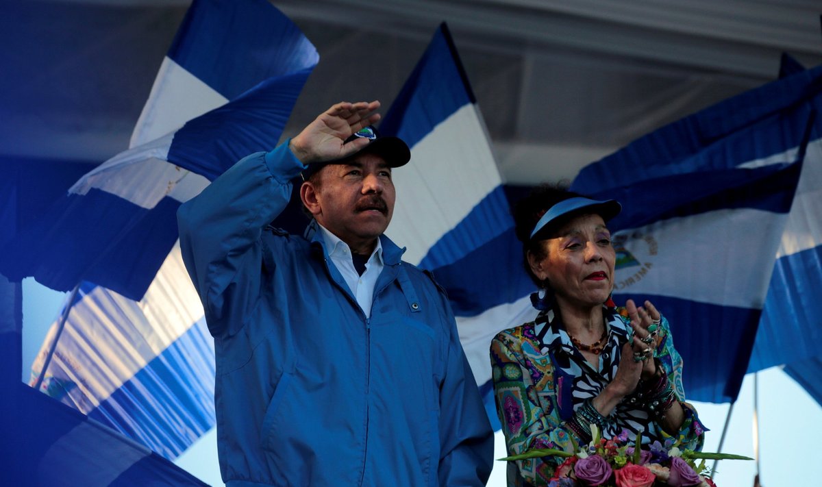 Danielis Ortega ir Rosario Murillo