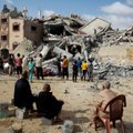 Įtampa Artimuosiuose Rytuose. Skelbiama, kad per Izraelio antskrydžius Rafoje žuvo 16 žmonių