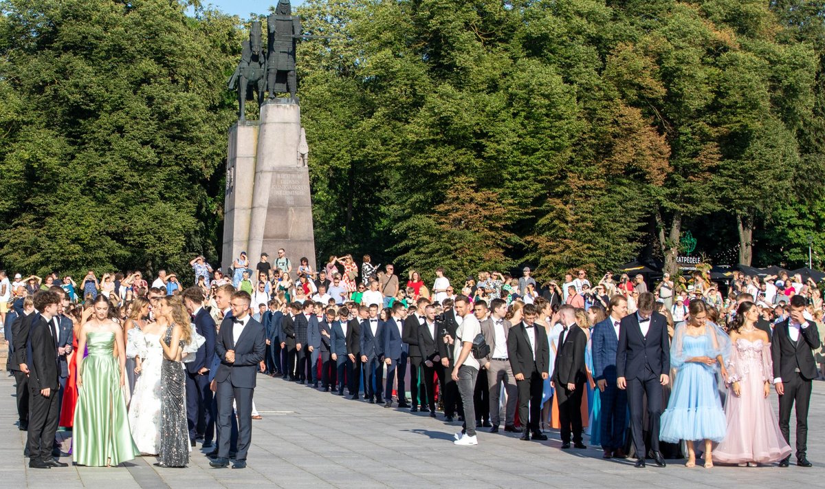 Polish school graduates perform traditional Polish dance 