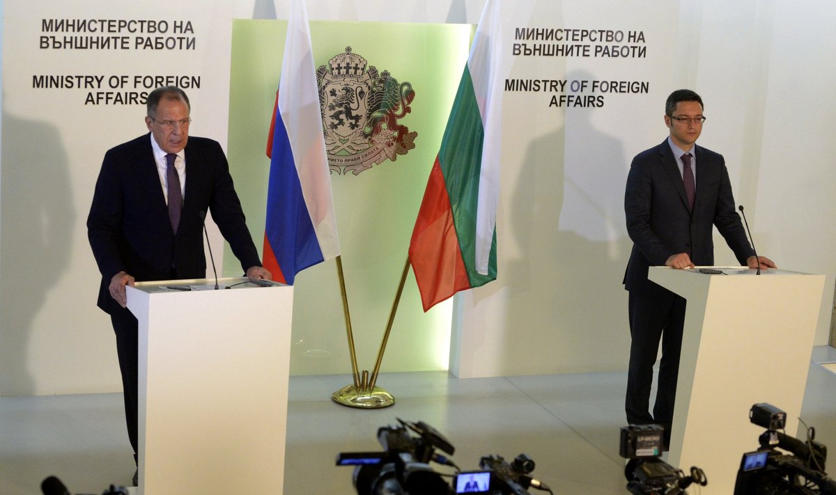 Sergejus Lavrovas ir Bulgarijos užsienio reikalų ministras  Kristianas Ivanovas Vigeninas