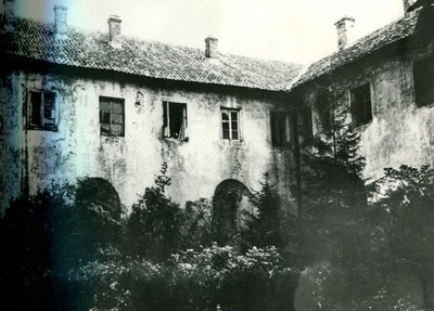 Vienuolyno vidinis kiemelis prieš 1933 m. rekonstrukciją