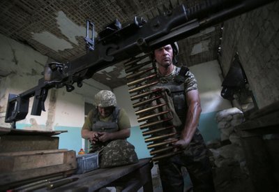 Luhansko regione Ukrainos kariai ruošiasi eiti į frontą