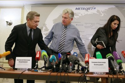 Aleksandras Snagovskis, Aleksandras Smirnovas